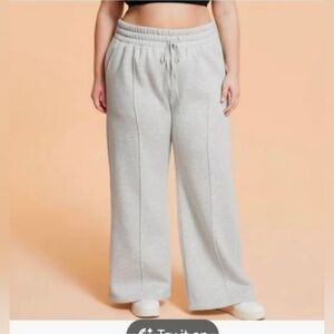 Blogilates Women’s Travel Trouser Sweatpants - Gray Size Extra Large NWOT